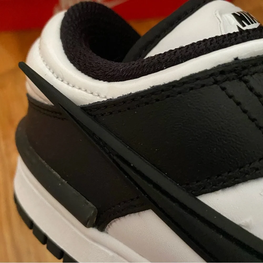 Nike Dunk Low Twist Women’s Sneakers